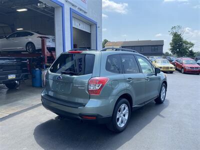 2015 Subaru Forester 2.5i Premium   - Photo 5 - West Chester, PA 19382