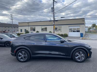 2022 Ford Mustang Mach-E Select   - Photo 4 - West Chester, PA 19382
