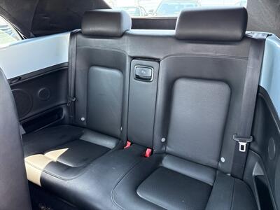 2010 Volkswagen New Beetle Convertible Base PZEV   - Photo 12 - West Chester, PA 19382