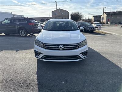 2018 Volkswagen Passat 2.0T S - Photo 2 - West Chester, PA 19382
