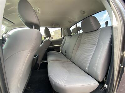 2020 Toyota Tacoma SR V6   - Photo 10 - West Chester, PA 19382