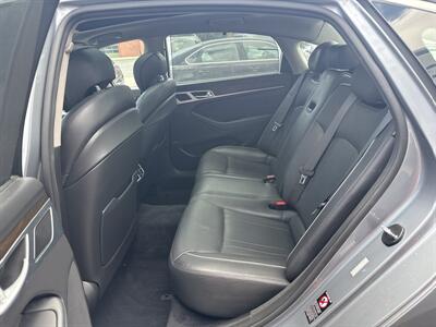 2015 Hyundai Genesis 3.8L   - Photo 13 - West Chester, PA 19382