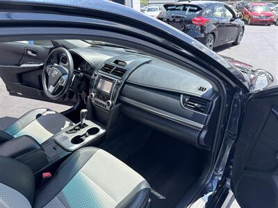 2014 Toyota Camry SE   - Photo 22 - West Chester, PA 19382