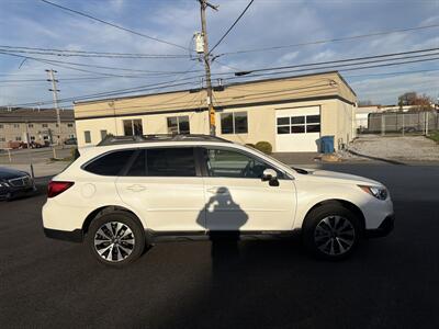 2016 Subaru Outback 2.5i Limited - Photo 4 - West Chester, PA 19382