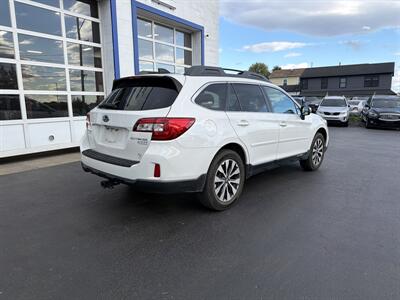 2016 Subaru Outback 2.5i Limited   - Photo 5 - West Chester, PA 19382