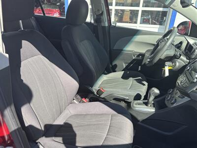 2014 Chevrolet Sonic LT Auto - Photo 18 - West Chester, PA 19382