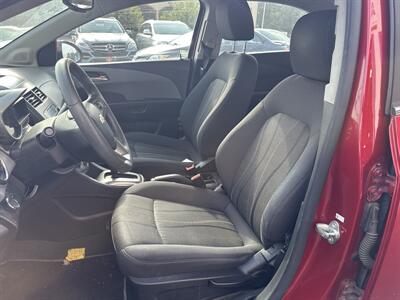 2014 Chevrolet Sonic LT Auto   - Photo 8 - West Chester, PA 19382