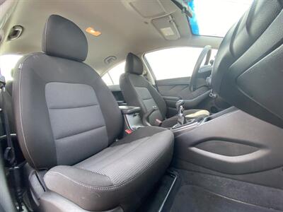 2017 Kia Forte LX   - Photo 13 - West Chester, PA 19382