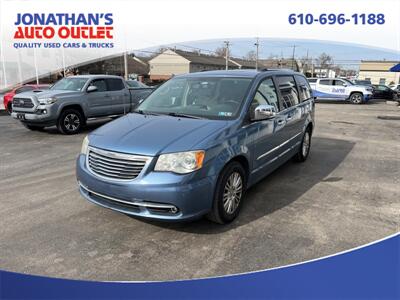 2012 Chrysler Town and Country Limited   - Photo 1 - West Chester, PA 19382