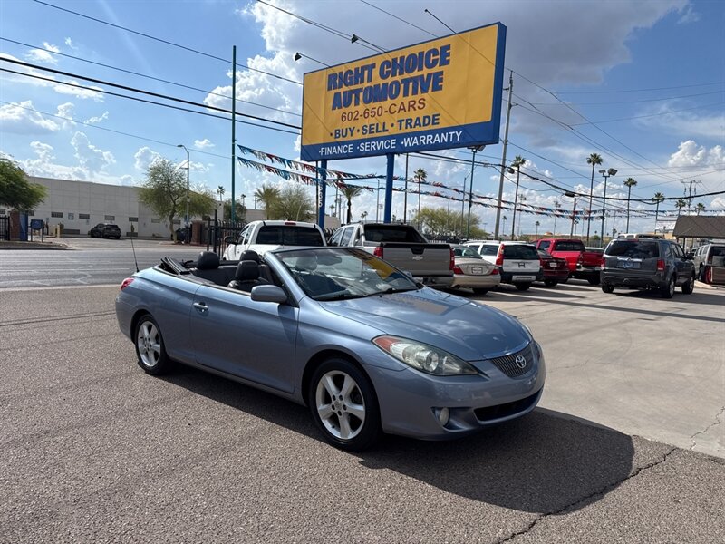 2005 Toyota Camry SLE V6  