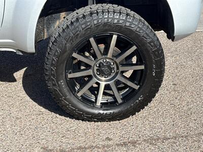 2014 Nissan Frontier SV   - Photo 11 - Phoenix, AZ 85014