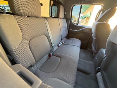 2014 Nissan Frontier SV   - Photo 23 - Phoenix, AZ 85014