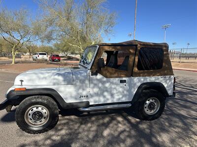 1993 Jeep Wrangler S  Soft Top - Photo 10 - Phoenix, AZ 85014