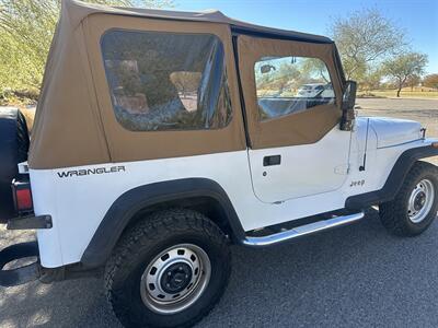 1993 Jeep Wrangler S  Soft Top - Photo 16 - Phoenix, AZ 85014