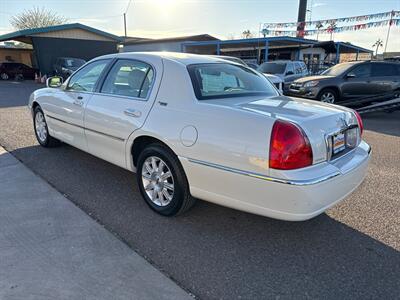 2006 Lincoln Town Car Signature Limited   - Photo 6 - Phoenix, AZ 85014