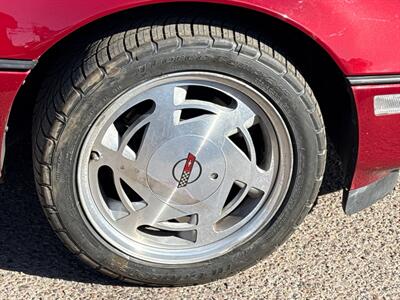 1989 Chevrolet Corvette   - Photo 18 - Phoenix, AZ 85014