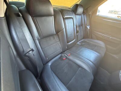 2006 Chrysler 300 Series SRT-8   - Photo 19 - Phoenix, AZ 85014