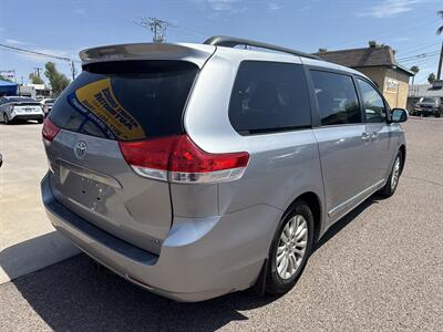 2012 Toyota Sienna XLE 8-Passenger   - Photo 8 - Phoenix, AZ 85014