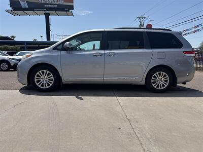 2012 Toyota Sienna XLE 8-Passenger   - Photo 5 - Phoenix, AZ 85014