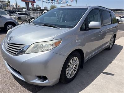 2012 Toyota Sienna XLE 8-Passenger   - Photo 4 - Phoenix, AZ 85014
