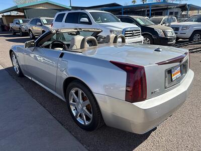 2005 Cadillac XLR   - Photo 10 - Phoenix, AZ 85014