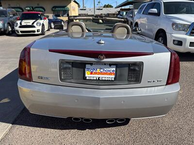 2005 Cadillac XLR   - Photo 12 - Phoenix, AZ 85014