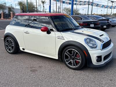 2013 MINI Cooper John Cooper Works   - Photo 2 - Phoenix, AZ 85014