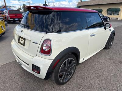 2013 MINI Cooper John Cooper Works   - Photo 8 - Phoenix, AZ 85014