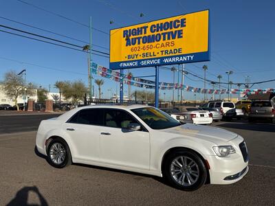 2015 Chrysler 300C   - Photo 1 - Phoenix, AZ 85014