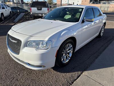 2015 Chrysler 300C   - Photo 4 - Phoenix, AZ 85014