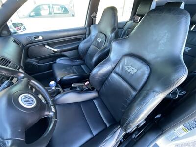 2004 Volkswagen R32   - Photo 16 - Phoenix, AZ 85014