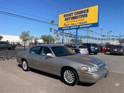 2003 Lincoln Town Car Signature   - Photo 1 - Phoenix, AZ 85014