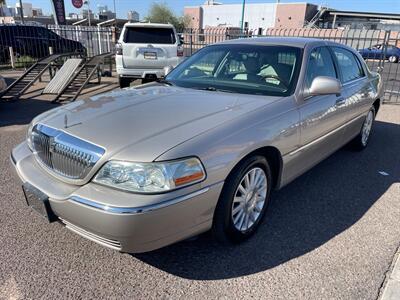 2003 Lincoln Town Car Signature   - Photo 4 - Phoenix, AZ 85014