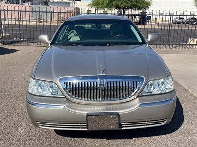 2003 Lincoln Town Car Signature   - Photo 3 - Phoenix, AZ 85014