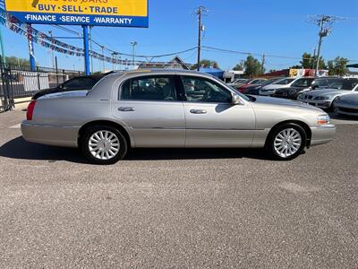 2003 Lincoln Town Car Signature   - Photo 9 - Phoenix, AZ 85014