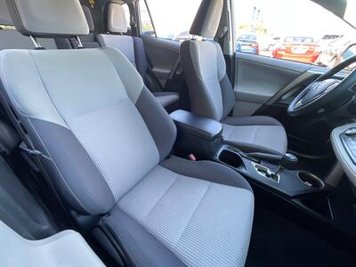 2013 Toyota RAV4 XLE   - Photo 17 - Phoenix, AZ 85014