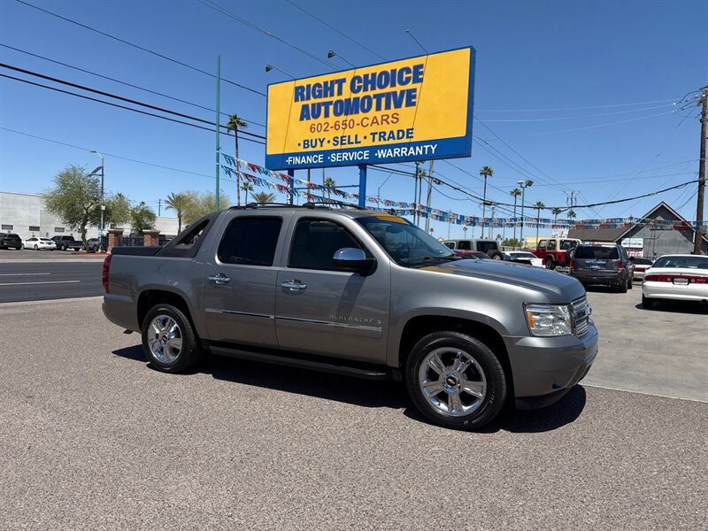 2009 Chevrolet Avalanche LTZ  