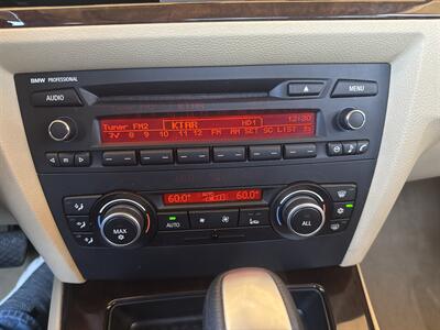 2010 BMW 328i sedan   - Photo 15 - Phoenix, AZ 85014