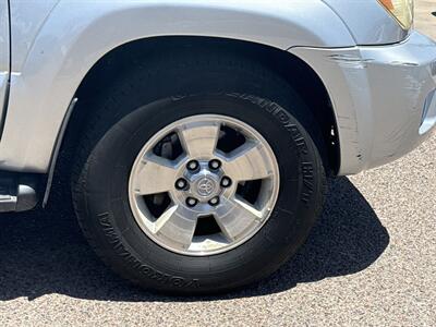 2007 Toyota 4Runner SR5 RWD   - Photo 10 - Phoenix, AZ 85014