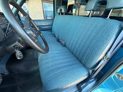 1993 Chevrolet C1500 Cheyenne   - Photo 17 - Phoenix, AZ 85014