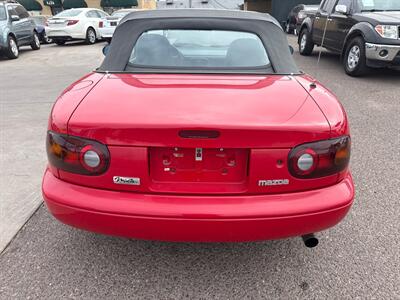 1991 Mazda MX-5 Miata   - Photo 12 - Phoenix, AZ 85014