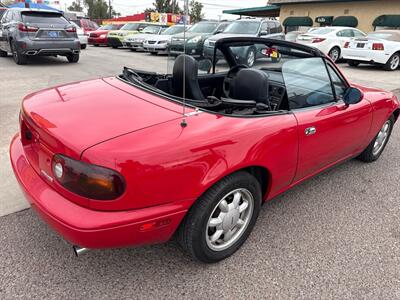 1991 Mazda MX-5 Miata   - Photo 15 - Phoenix, AZ 85014