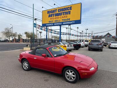 1991 Mazda MX-5 Miata   - Photo 1 - Phoenix, AZ 85014