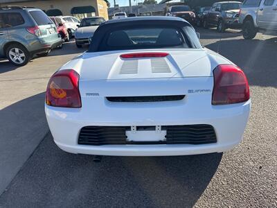 2002 Toyota MR2 Spyder   - Photo 11 - Phoenix, AZ 85014