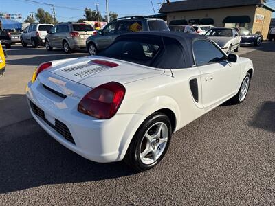 2002 Toyota MR2 Spyder   - Photo 13 - Phoenix, AZ 85014