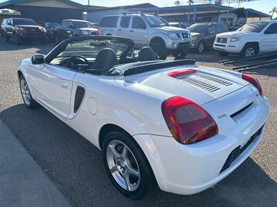 2002 Toyota MR2 Spyder   - Photo 10 - Phoenix, AZ 85014