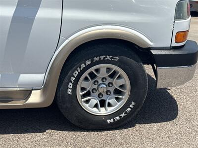 2003 GMC Savana High Top Conversion Van   - Photo 10 - Phoenix, AZ 85014