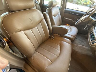 1995 Lincoln Town Car Executive   - Photo 16 - Phoenix, AZ 85014