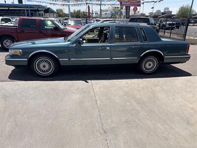1995 Lincoln Town Car Executive   - Photo 4 - Phoenix, AZ 85014