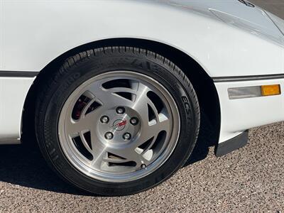 1990 Chevrolet Corvette   - Photo 18 - Phoenix, AZ 85014